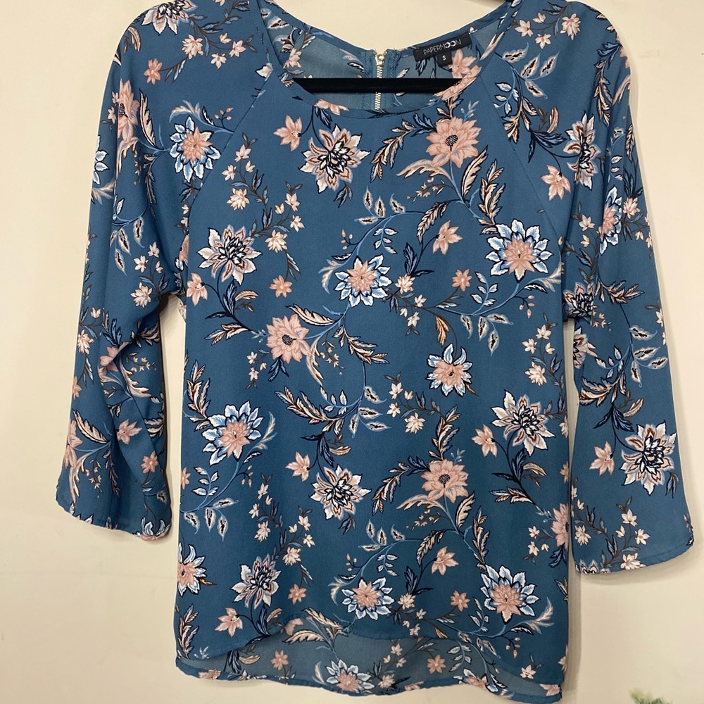 ✨ Blue Blouse with Flowers ✨